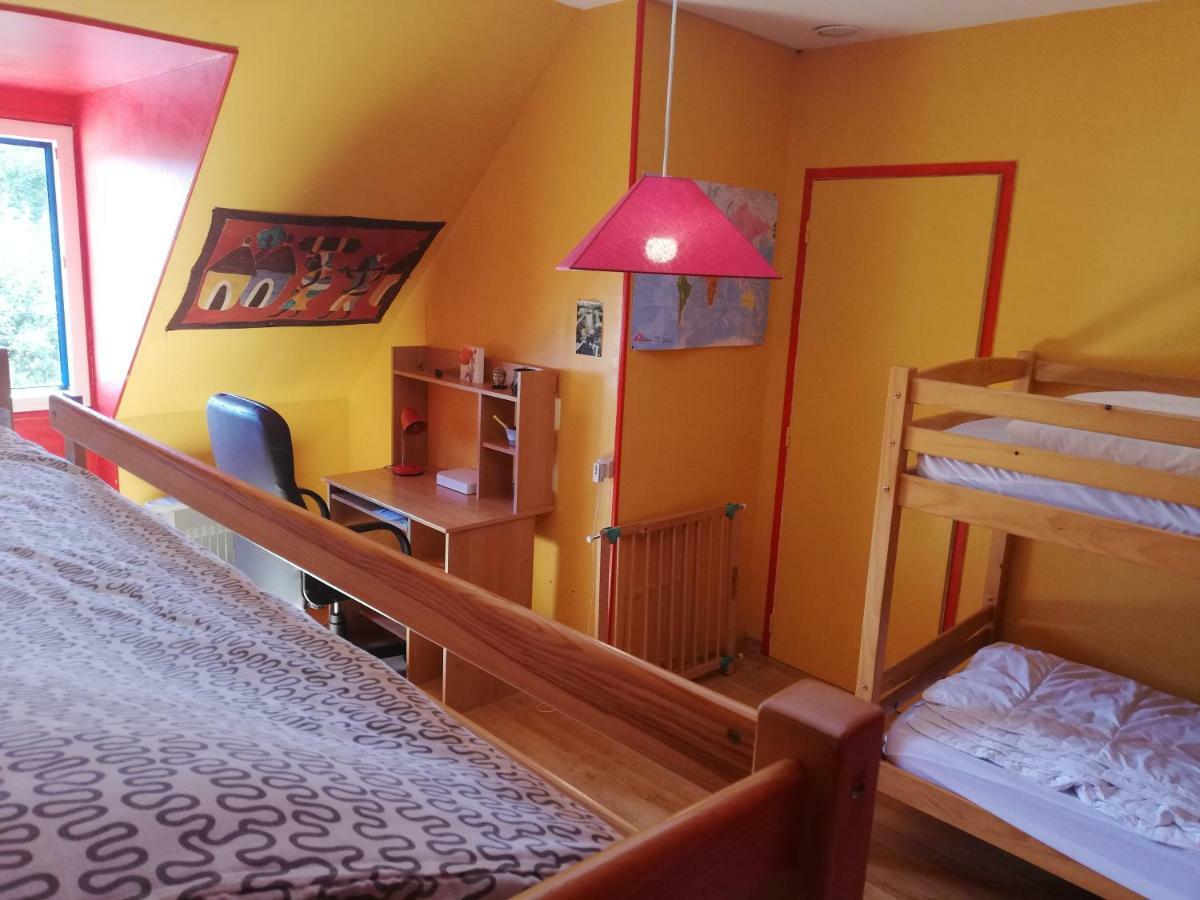 Maison Avec Piscine Et Sauna A Vire Exterior foto